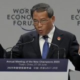Le Premier ministre chinois s'exprimait à Tianjin dans le cadre de l'édition estivale du Forum économique mondial.